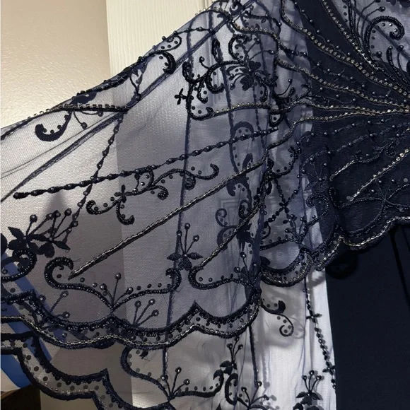 Terani Couture evening gown - Picture 6 of 15